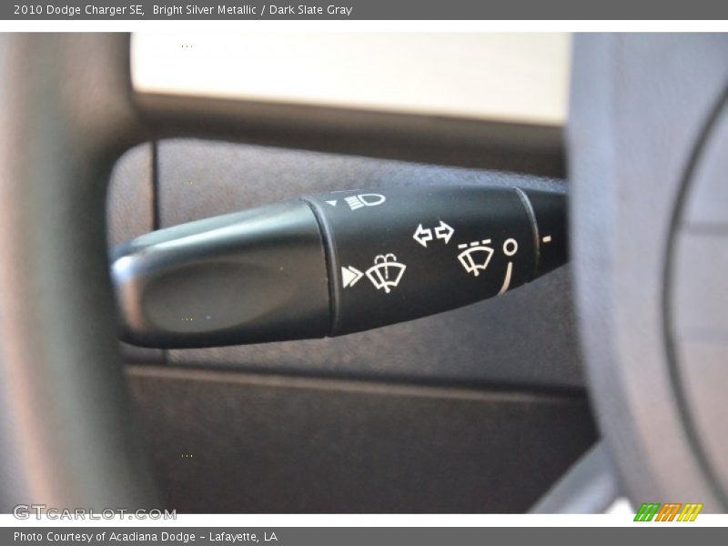 Bright Silver Metallic / Dark Slate Gray 2010 Dodge Charger SE