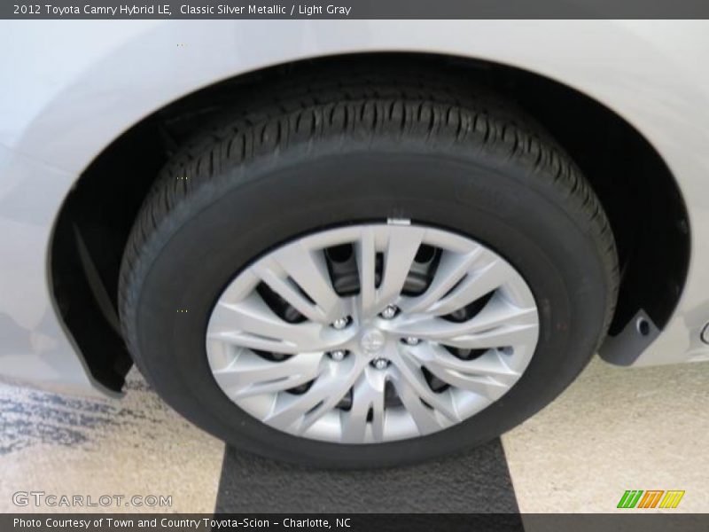 Classic Silver Metallic / Light Gray 2012 Toyota Camry Hybrid LE