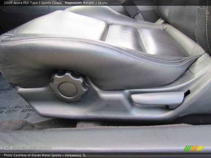 Magnesium Metallic / Ebony 2006 Acura RSX Type S Sports Coupe