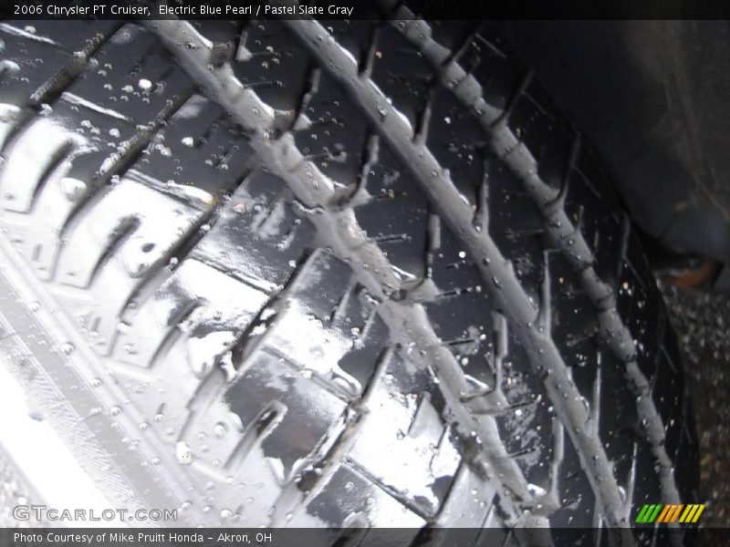 Electric Blue Pearl / Pastel Slate Gray 2006 Chrysler PT Cruiser