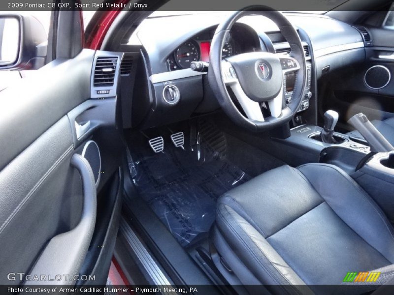  2009 G8 GXP Onyx Interior