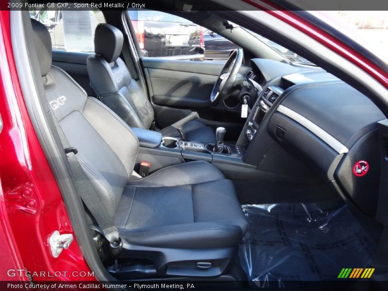  2009 G8 GXP Onyx Interior