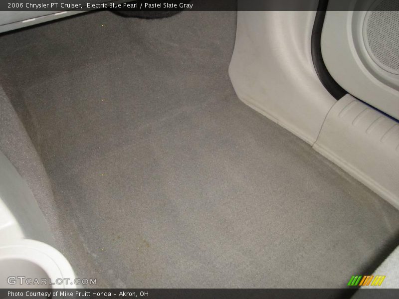 Electric Blue Pearl / Pastel Slate Gray 2006 Chrysler PT Cruiser