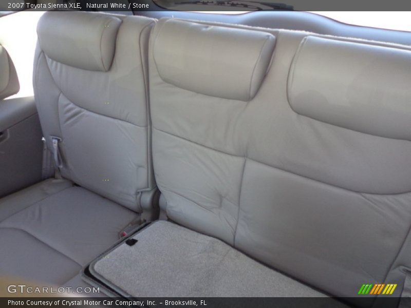 Natural White / Stone 2007 Toyota Sienna XLE