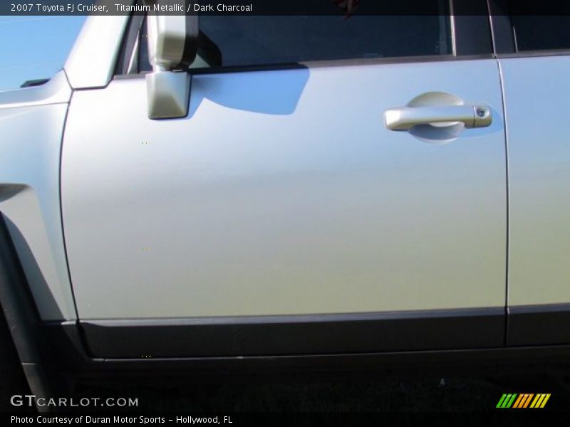 Titanium Metallic / Dark Charcoal 2007 Toyota FJ Cruiser