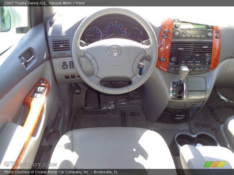 Natural White / Stone 2007 Toyota Sienna XLE