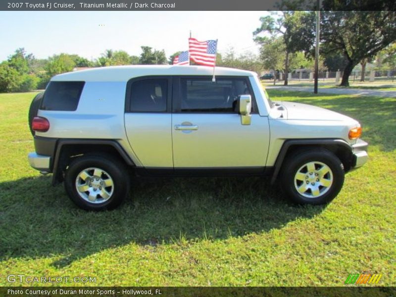 Titanium Metallic / Dark Charcoal 2007 Toyota FJ Cruiser