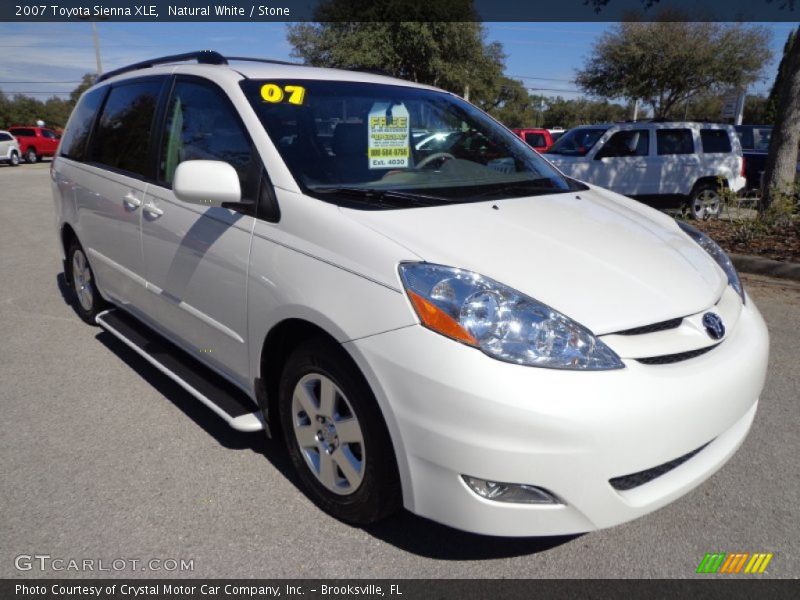 Natural White / Stone 2007 Toyota Sienna XLE