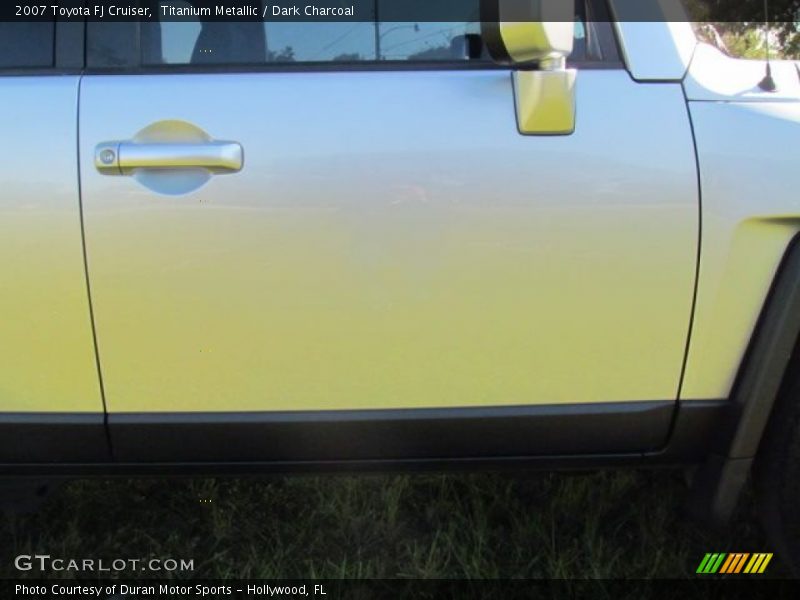 Titanium Metallic / Dark Charcoal 2007 Toyota FJ Cruiser