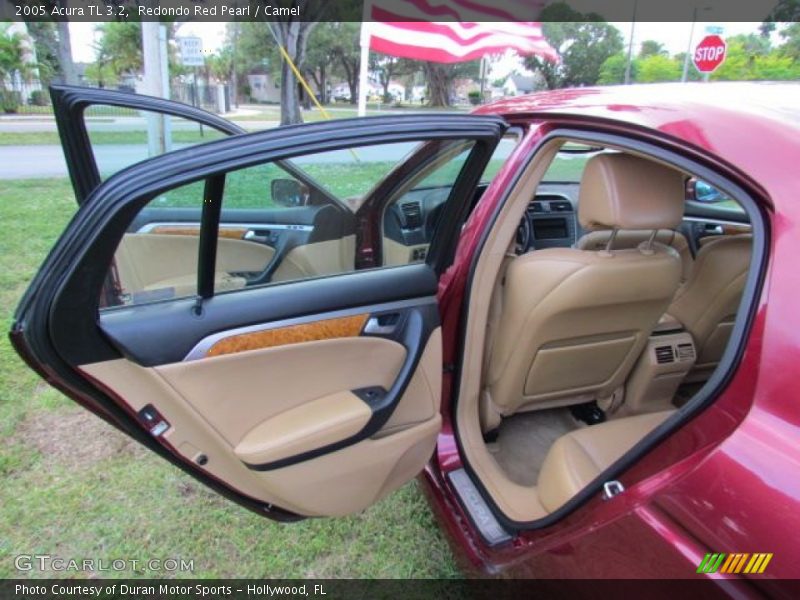 Redondo Red Pearl / Camel 2005 Acura TL 3.2