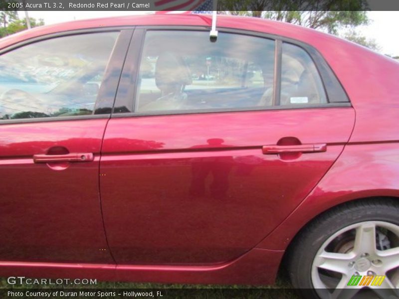 Redondo Red Pearl / Camel 2005 Acura TL 3.2