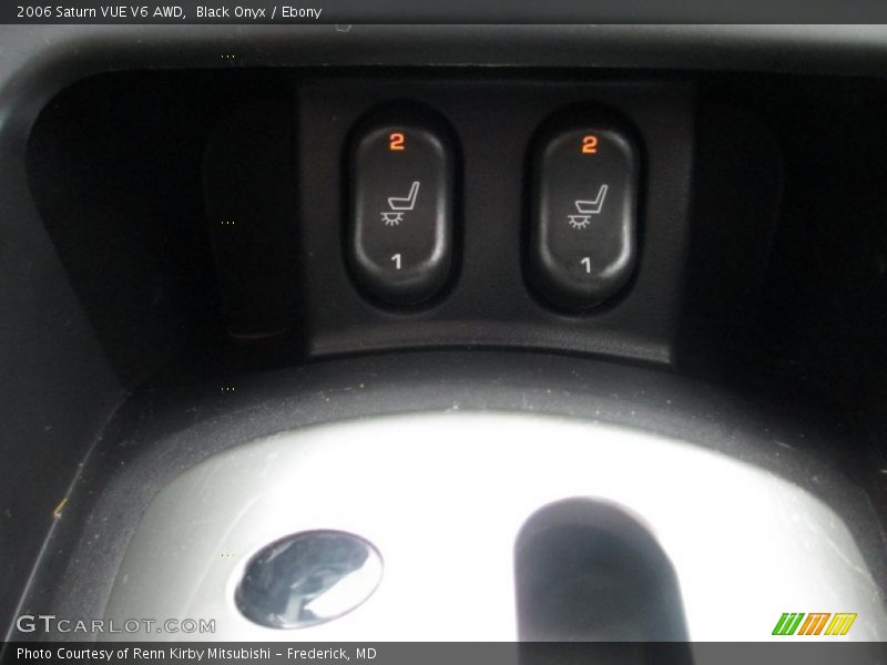Black Onyx / Ebony 2006 Saturn VUE V6 AWD