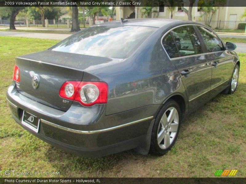 Island Grey Metallic / Classic Grey 2009 Volkswagen Passat Komfort Sedan