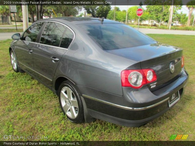 Island Grey Metallic / Classic Grey 2009 Volkswagen Passat Komfort Sedan