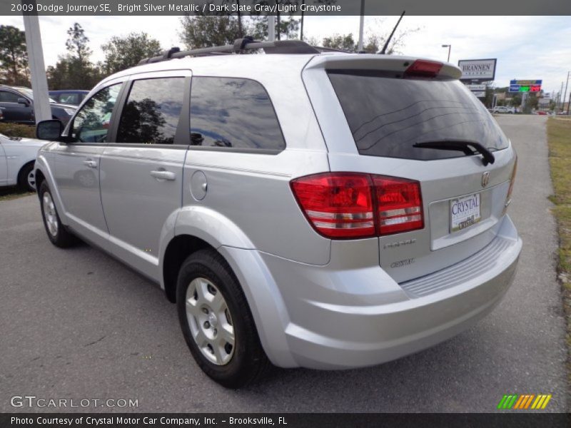 Bright Silver Metallic / Dark Slate Gray/Light Graystone 2009 Dodge Journey SE