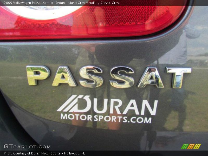 Island Grey Metallic / Classic Grey 2009 Volkswagen Passat Komfort Sedan