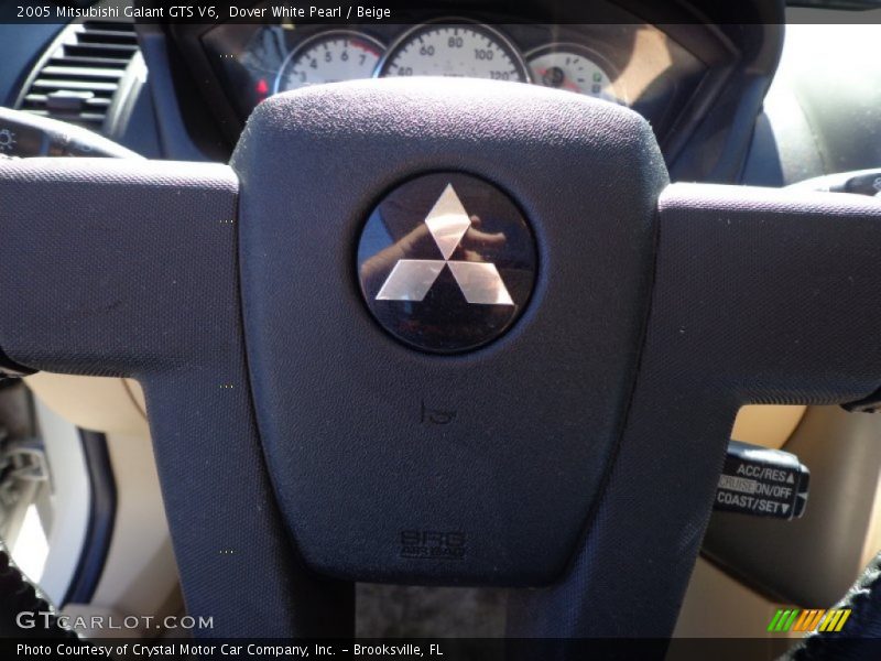 Dover White Pearl / Beige 2005 Mitsubishi Galant GTS V6