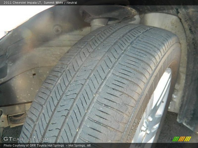 Summit White / Neutral 2011 Chevrolet Impala LT