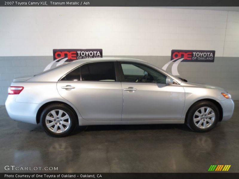 Titanium Metallic / Ash 2007 Toyota Camry XLE