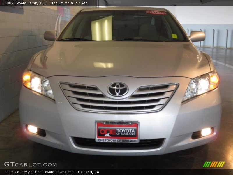 Titanium Metallic / Ash 2007 Toyota Camry XLE