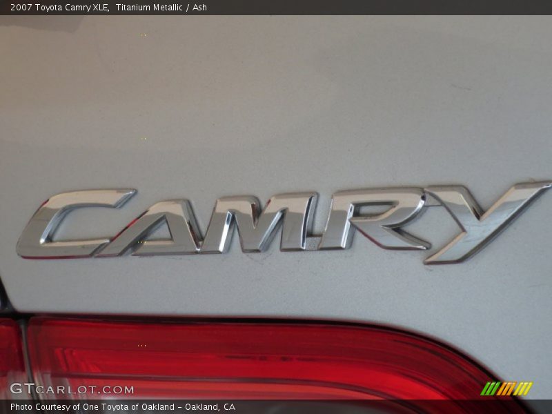 Titanium Metallic / Ash 2007 Toyota Camry XLE