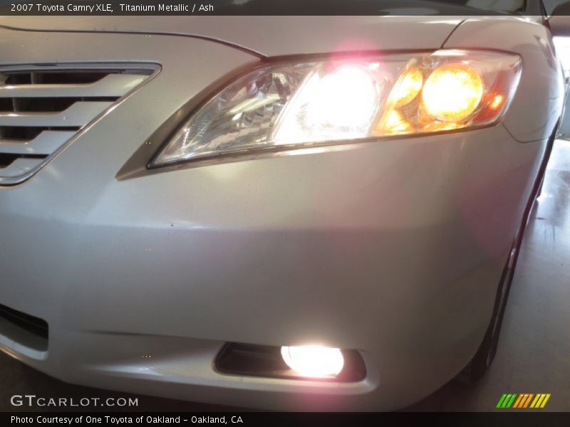 Titanium Metallic / Ash 2007 Toyota Camry XLE