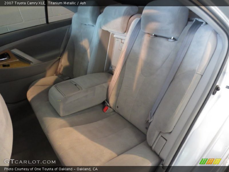 Titanium Metallic / Ash 2007 Toyota Camry XLE