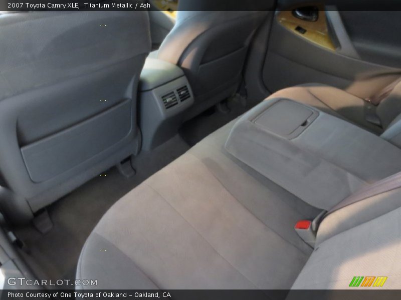 Titanium Metallic / Ash 2007 Toyota Camry XLE