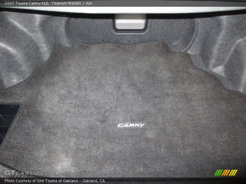Titanium Metallic / Ash 2007 Toyota Camry XLE