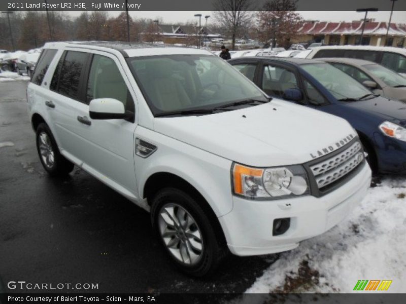 Fuji White / Ivory 2011 Land Rover LR2 HSE