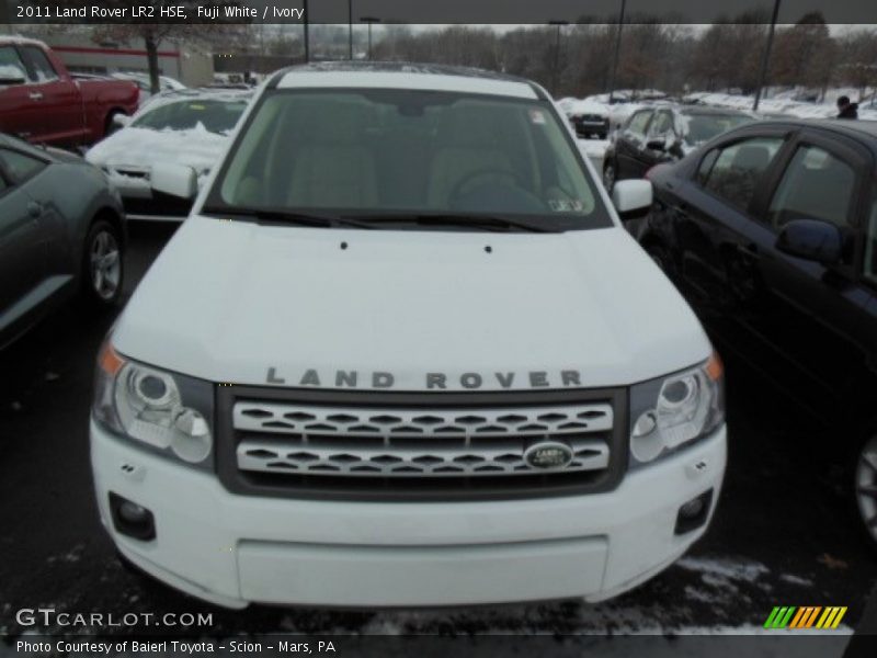 Fuji White / Ivory 2011 Land Rover LR2 HSE