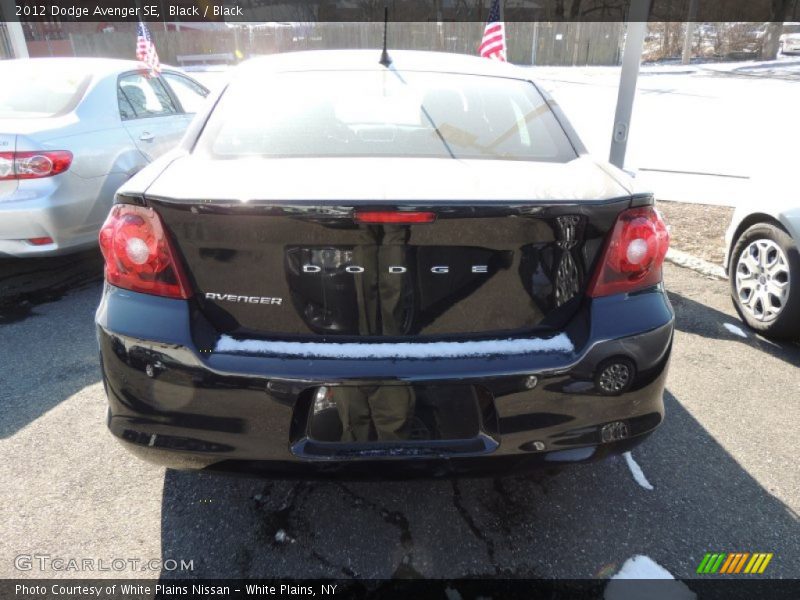 Black / Black 2012 Dodge Avenger SE