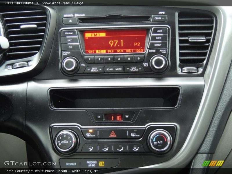 Snow White Pearl / Beige 2011 Kia Optima LX