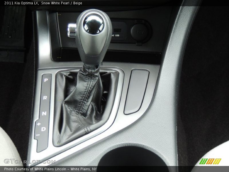 Snow White Pearl / Beige 2011 Kia Optima LX