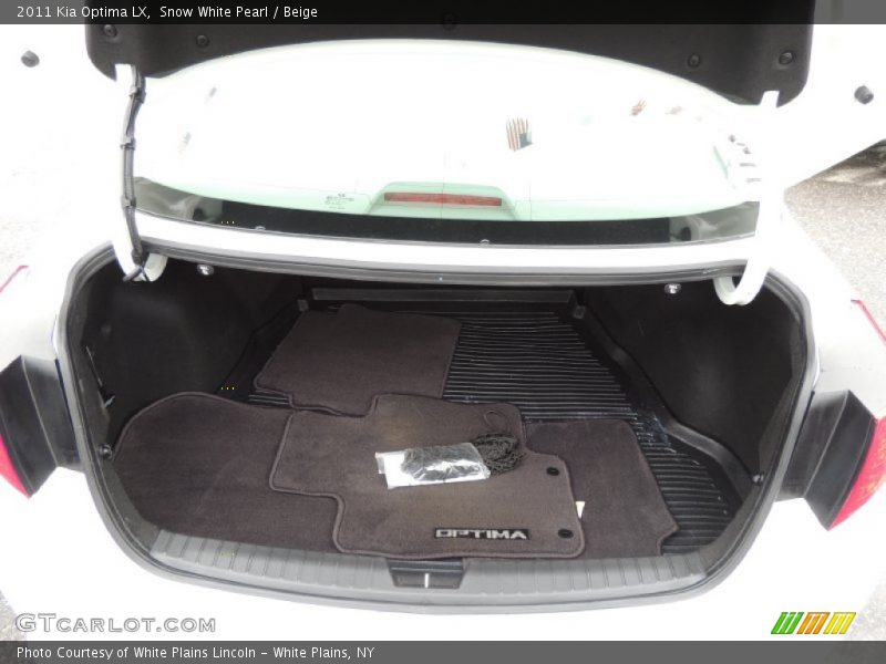 Snow White Pearl / Beige 2011 Kia Optima LX