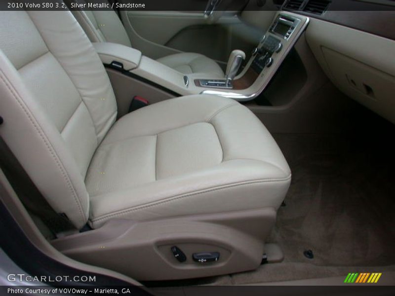 Silver Metallic / Sandstone 2010 Volvo S80 3.2