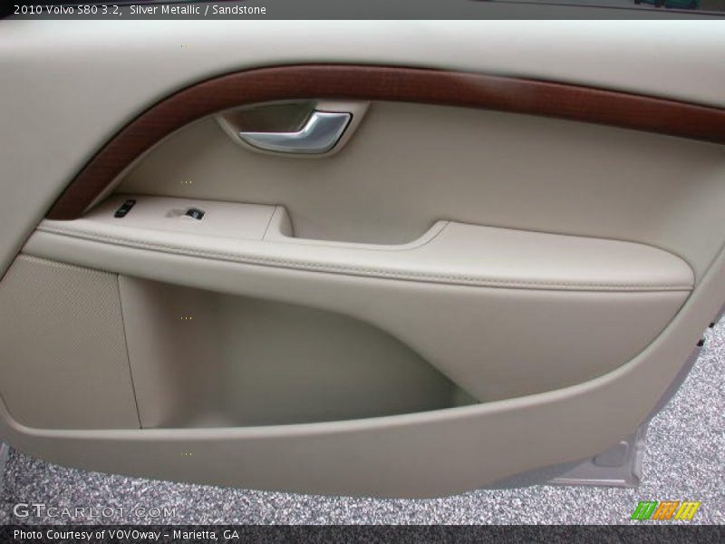 Silver Metallic / Sandstone 2010 Volvo S80 3.2