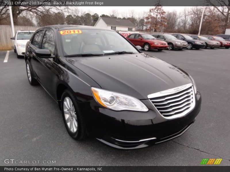 Black / Black/Light Frost Beige 2011 Chrysler 200 Touring