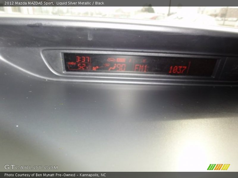 Liquid Silver Metallic / Black 2012 Mazda MAZDA5 Sport