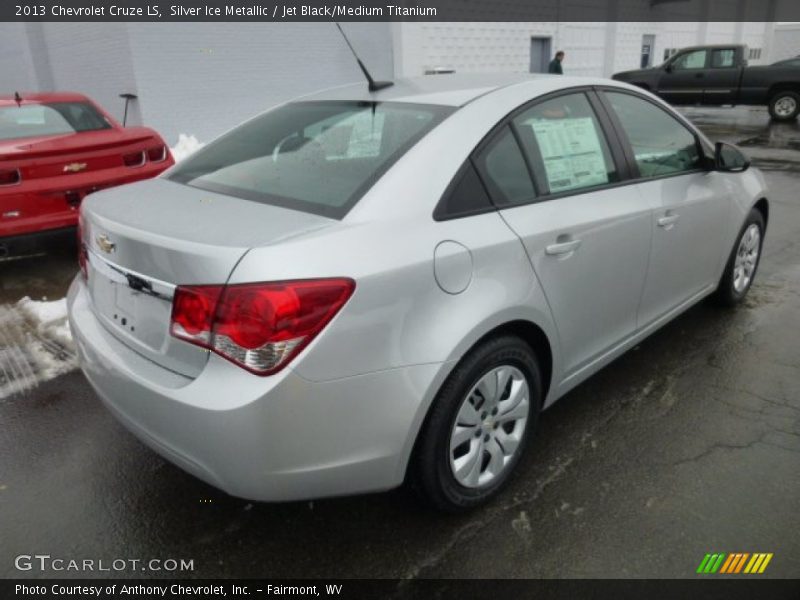 Silver Ice Metallic / Jet Black/Medium Titanium 2013 Chevrolet Cruze LS