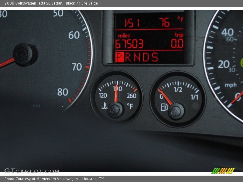 Black / Pure Beige 2008 Volkswagen Jetta SE Sedan