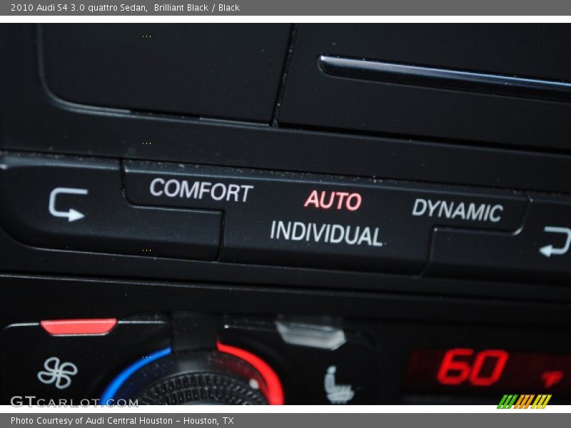 Brilliant Black / Black 2010 Audi S4 3.0 quattro Sedan