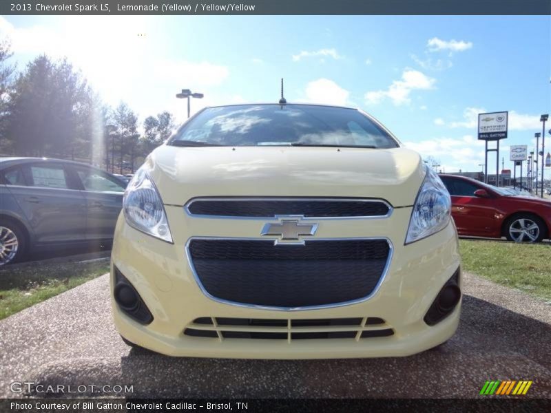 Lemonade (Yellow) / Yellow/Yellow 2013 Chevrolet Spark LS