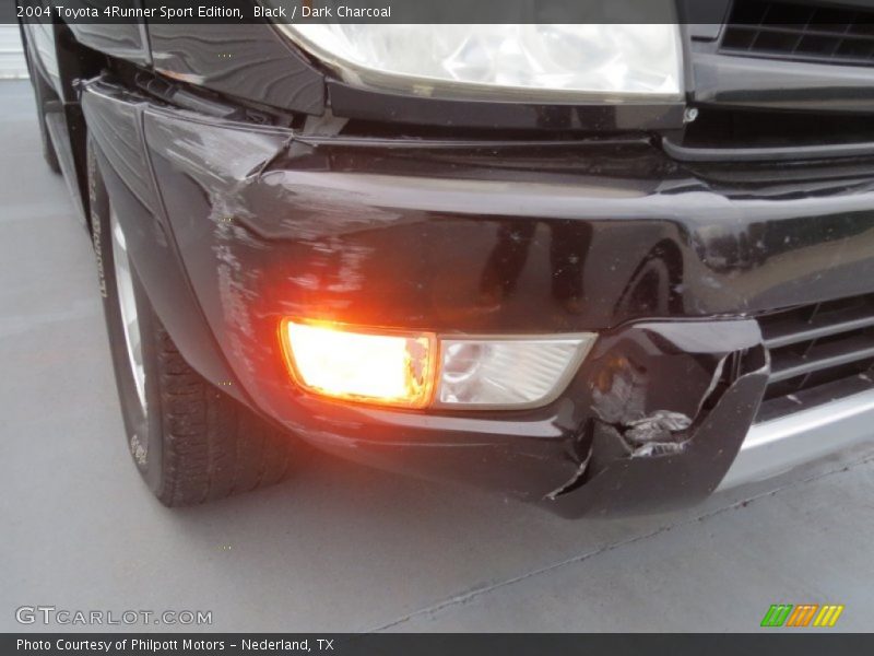 Black / Dark Charcoal 2004 Toyota 4Runner Sport Edition