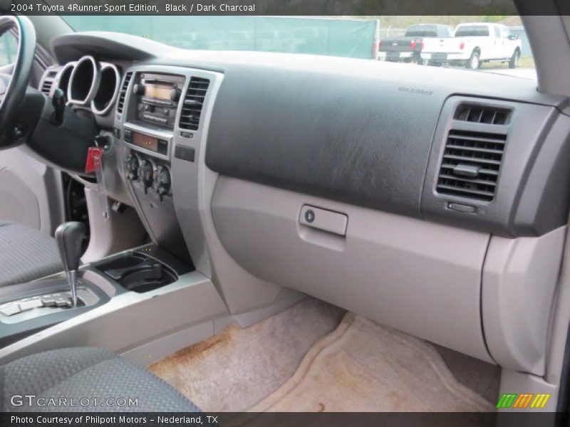 Black / Dark Charcoal 2004 Toyota 4Runner Sport Edition