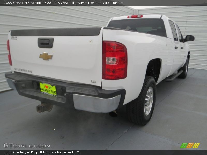 Summit White / Dark Titanium 2009 Chevrolet Silverado 2500HD LS Crew Cab