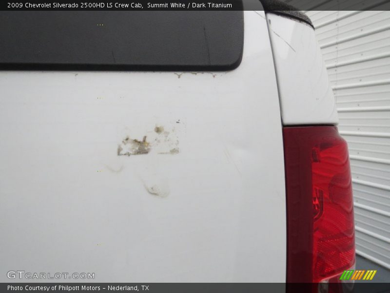 Summit White / Dark Titanium 2009 Chevrolet Silverado 2500HD LS Crew Cab