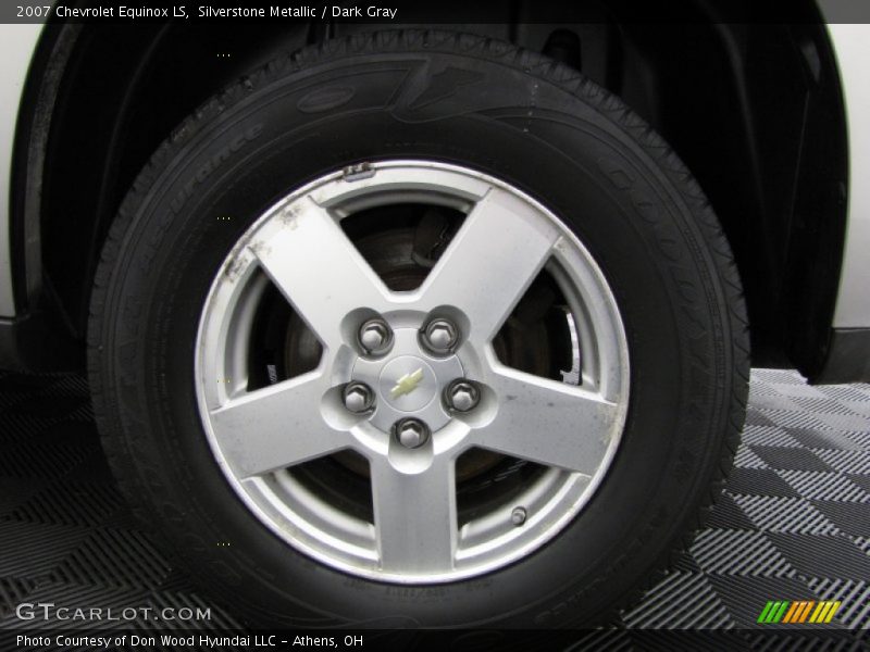 Silverstone Metallic / Dark Gray 2007 Chevrolet Equinox LS