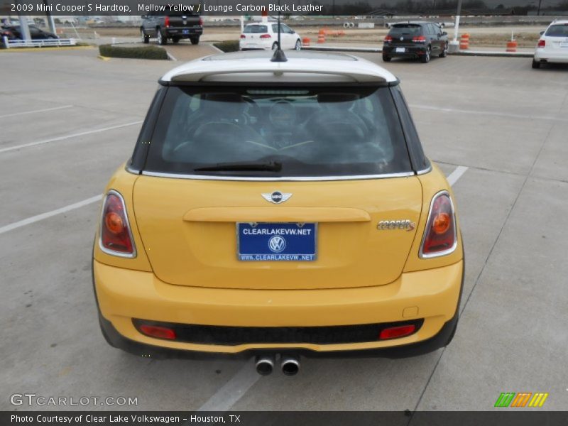 Mellow Yellow / Lounge Carbon Black Leather 2009 Mini Cooper S Hardtop