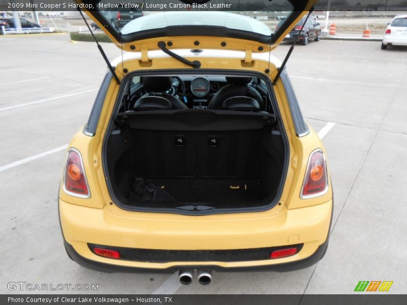 Mellow Yellow / Lounge Carbon Black Leather 2009 Mini Cooper S Hardtop